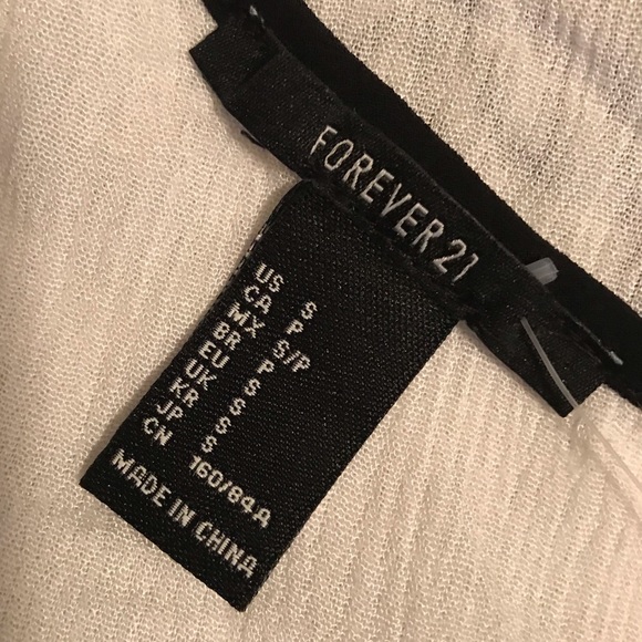 🌺 NWT FOREVER 21 EMBROIDERED RACERBACK TANK - Picture 5 of 6